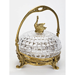 Конфетница из прозрачного рельефного стекла с ручкой и фигуркой лебедя Eden Garden варинант исполнения - 3 | Loft Concept в Костроме