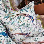 Подушка декоративная с изображением птицы в саду Beige Chinoiserie Birds in the Garden Cushion варинант исполнения - 2 | Loft Concept в Костроме