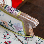 Диван из натурального бука бежевый с изображением птиц и цветов Beige Green Chinoiserie Garden Sofa варинант исполнения - 4 | Loft Concept в Костроме