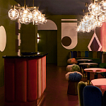 Обои ручная роспись Chez Nina by India Mahdavi Standard colourway on Perfect Green slub silk варинант исполнения - 1 | Loft Concept в Костроме