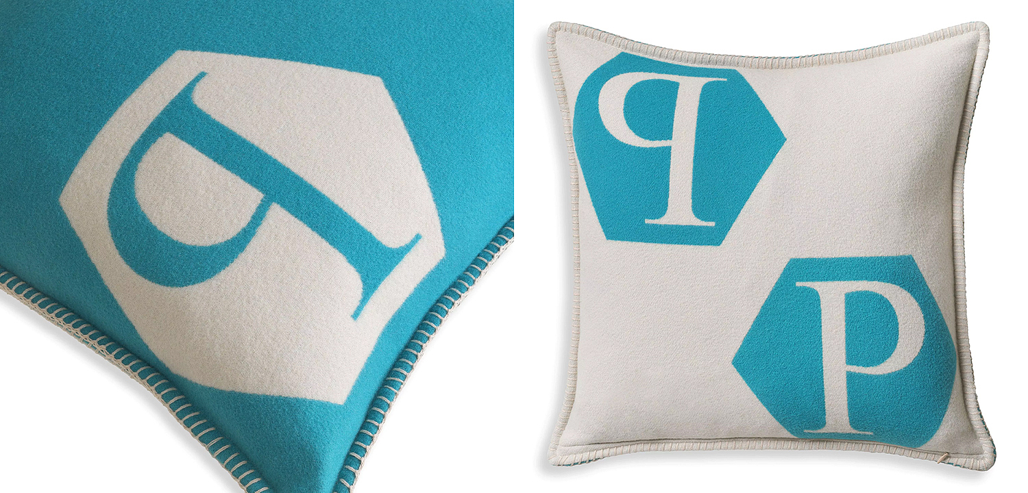 Подушка Philipp Plein Cushion Cashmere Blue Подушка Philipp Plein Cushion Cashmere Blue - Loft-Concept в Костроме