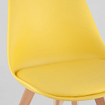 Стул с основой из пластика и мягким сиденьем Arvika Yellow варинант исполнения - 7 | Loft Concept в Костроме