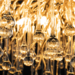 Люстра подвесная с прозрачными стеклянными подвесками в форме капель Диаметр 80 см Droplet Chandelier варинант исполнения - 17 | Loft Concept в Костроме