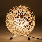Настольная лампа из перламутра на металлическом каркасе Indonesian Ball варинант исполнения - 4 | Loft Concept в Костроме