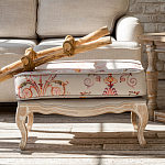 Мягкая банкетка из массива бука серая с растительным орнаментом Raffael Grey Floral Banquette варинант исполнения - 6 | Loft Concept в Костроме