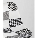 Пластиковый стул на ножках из массива бука Eames Черно-Белый Пэчворк варинант исполнения - 2 | Loft Concept в Костроме