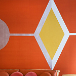 Обои ручная роспись Chez Nina by India Mahdavi Lantana colourway on Arancio dyed silk варинант исполнения - 3 | Loft Concept в Костроме