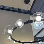 Люстра подвесная круглая с 12-ю прозрачными куполообразными плафонами и черным металлическим основанием Flos Wireline Lighting варинант исполнения - 6 | Loft Concept в Костроме