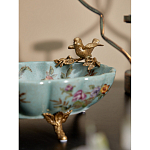 Блюдо из голубого фарфора с бронзовой птичкой Blue Garden варинант исполнения - 6 | Loft Concept в Костроме