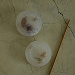 Круглая подставка под благовония из эпоксидной смолы с цветами белая Epoxy Resin Flowers Incense Stand White варинант исполнения - 4 | Loft Concept в Костроме