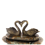 Часы настольные из натурального камня с декором в виде двух лебедей Swans Stone Clock варинант исполнения - 4 | Loft Concept в Костроме