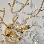 Бра золотого цвета с декоративными ветвями и прозрачными подвесками в форме листьев Droplet Chandelier варинант исполнения - 4 | Loft Concept в Костроме