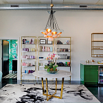 Люстра с 15-ю белыми  плафонами с золотой внутренней поверхностью Hinkley варинант исполнения - 4 | Loft Concept в Костроме