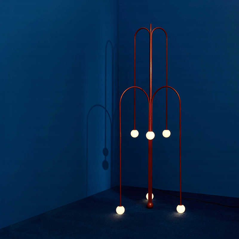 Торшер Michael Anastassiades Fontana Amorosa Crossette Красный Белый Торшер Michael Anastassiades Fontana Amorosa Crossette Красный Белый в Костроме | Loft Concept