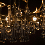 Потолочная люстра в виде ветвей деревьев золотого цвета с прозрачными подвесками-каплями Droplet Chandelier варинант исполнения - 6 | Loft Concept в Костроме