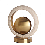 Настольная лампа с бежевым текстурным кольцом и латунным шаром в центре Tactile   варинант исполнения - 1 | Loft Concept в Костроме