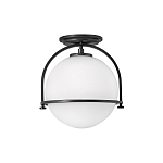 Потолочный светильник с плафоном в форме белого матового шара Hinkley варинант исполнения - 1 | Loft Concept в Костроме