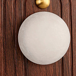 Настенный светильник с деревянным резным основанием Wood Wall Lamp варинант исполнения - 2 | Loft Concept в Костроме