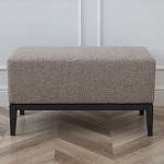 Банкетка из массива бука с бежевой обивкой из рогожки на 4-х ножках черного цвета Fjord варинант исполнения - 1 | Loft Concept в Костроме