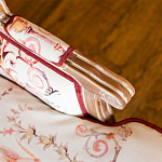 Трехместный диван из массива бука бежевый с растительным орнаментом Raffael Renaissance Beige Sofa варинант исполнения - 4 | Loft Concept в Костроме