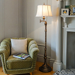 Торшер классического стиля цвета темная бронза с бежевым льяным абажуром Feiss варинант исполнения - 2 | Loft Concept в Костроме