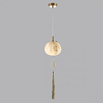Подвесной светильник с шарообразным плафоном из белого стекла с подвеской из камня и кисточкой Agatelle варинант исполнения - 4 | Loft Concept в Костроме