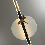 Подвесной светильник с шарообразным плафоном из алебастра и бронзовой декоративной стрекозой Alaris  варинант исполнения - 6 | Loft Concept в Костроме