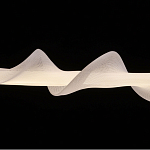 Люстра горизонтальная с волнистым белым плафоном Golden Swirl варинант исполнения - 6 | Loft Concept в Костроме