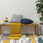 Плед из хлопка жемчужной вязки горчичного цвета Waffle Comfort варинант исполнения - 5 | Loft Concept в Костроме