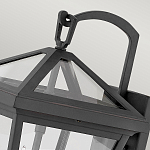 Настенный фонарь черного цвета с прозрачным стеклянным плафоном трапециевидной формы Hinkley варинант исполнения - 8 | Loft Concept в Костроме