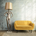 Лампа MANNEQUIN LAMP с абажуром руки на талии варинант исполнения - 6 | Loft Concept в Костроме