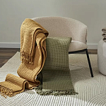 Плед из шерсти зеленого цвета с бахромой Waffle Comfort варинант исполнения - 5 | Loft Concept в Костроме