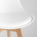 Стул с основой из пластика и мягким сиденьем Arvika White варинант исполнения - 7 | Loft Concept в Костроме