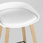 Барный стул на ножках из натурального дерева Boras White варинант исполнения - 7 | Loft Concept в Костроме