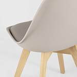 Стул с основой из пластика и мягким сиденьем Arvika Beige варинант исполнения - 6 | Loft Concept в Костроме