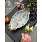 Блюдо овальное из голубого фарфора с ручками в виде бабочек и цветочным рисунком Blue Garden варинант исполнения - 3 | Loft Concept в Костроме