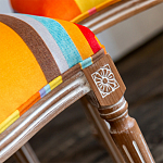 Стул бежевый в разноцветную полоску из натурального бука с изображением птиц и цветов Blooming Birds Colorful Stripes Chair варинант исполнения - 8 | Loft Concept в Костроме