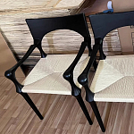 Стул дизайнерский с плетеным сидением Kronos Dining Chair Black варинант исполнения - 2 | Loft Concept в Костроме