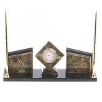 Настольный канцелярский набор из змеевика и офиокальцита с визитницами и часами Successful Leader варинант исполнения - 1 | Loft Concept в Костроме