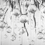 Люстра подвесная с прозрачными стеклянными подвесками в форме капель Диаметр 60 см Droplet Chandelier варинант исполнения - 16 | Loft Concept в Костроме