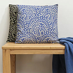 Подушка декоративная фиолетового цвета Blossom Essence Sophie варинант исполнения - 5 | Loft Concept в Костроме