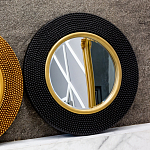 Зеркало в черной фактурной раме с золотым кантом Summon the Light варинант исполнения - 7 | Loft Concept в Костроме