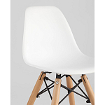Пластиковый стул на ножках из массива бука Eames Small White варинант исполнения - 2 | Loft Concept в Костроме