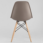 Пластиковый стул на ножках из массива бука Eames Cappuccino варинант исполнения - 5 | Loft Concept в Костроме