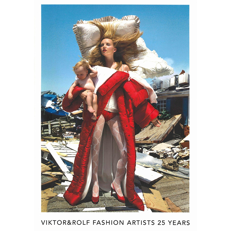 Книга Viktor & Rolf: Fashion Artists 25 Years Книга Viktor & Rolf: Fashion Artists 25 Years в Костроме | Loft Concept