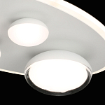 Потолочный светильник овальной формы белого цвета с 4-мя лампами Lunar Pebbles варинант исполнения - 6 | Loft Concept в Костроме