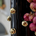 Ваза черная цилиндрическая с глянцевым покрытием и золотыми декоративными элементами Molecule Collection варинант исполнения - 1 | Loft Concept в Костроме