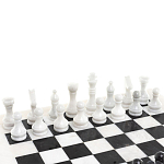 Шахматы классические с белой доской из натурального камня Мрамор Decorative Thematic Chess варинант исполнения - 2 | Loft Concept в Костроме