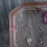 Шкатулка из эпоксидной смолы с цветами розовая Epoxy Resin Square Box Pink варинант исполнения - 7 | Loft Concept в Костроме