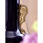 Ваза темно-синяя фарфоровая с бронзовыми ручками и ножками Eden Garden варинант исполнения - 5 | Loft Concept в Костроме